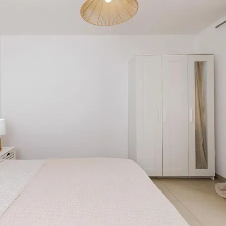 Apartment M&t Mirna