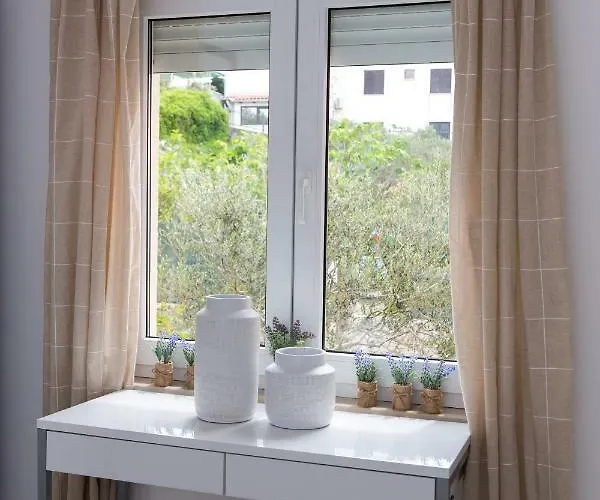 M&t Mirna Apartman Punat